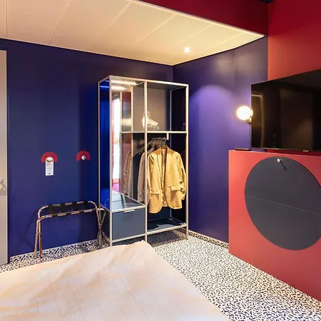 Ibis Styles Muenchen Perlach-2