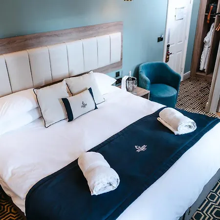 The George Hotel-2