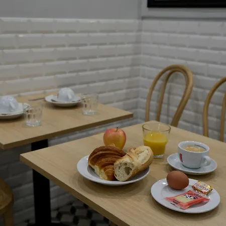 Hipotel Paris Voltaire Bastille-2