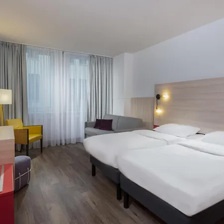 St Christopher'S Hotel Berlin - Alexanderplatz-2