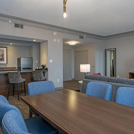 Doubletree By Hilton West Edmonton-2