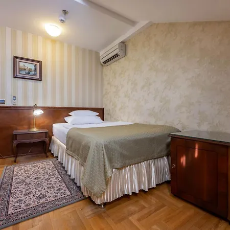 Hotel Moskva-3