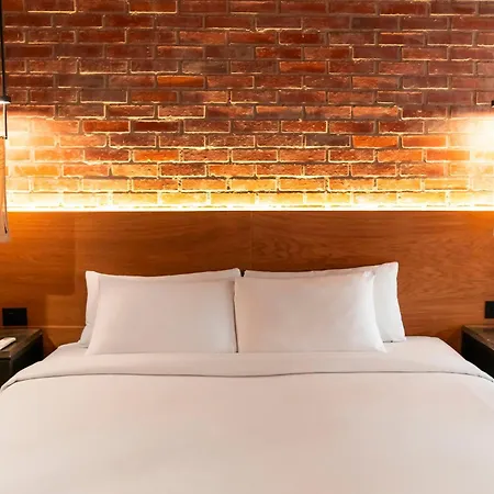 The Art Hotel El Poblado Medellín By Key 33-2