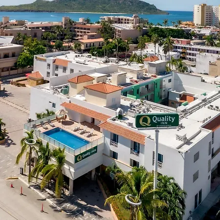 Quality Inn Mazatlan-3