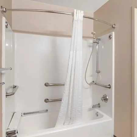Extended Stay America Suites - Tampa - Airport - Spruce Street-3