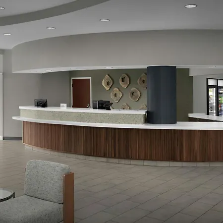 Courtyard By Marriott Carolina Beach Oceanfront-3