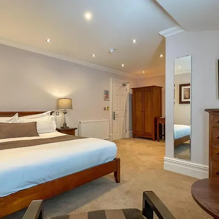 The Redstone Guesthouse-2