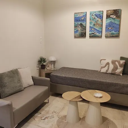 Angelica Studios And Apartments-3