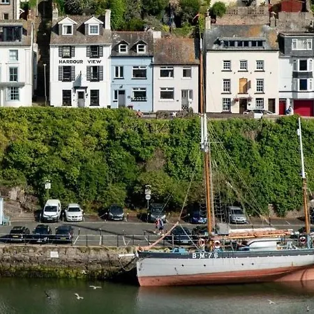 Harbour View-2