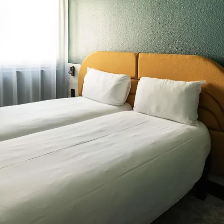 Ibis Styles Brugge Centrum-3