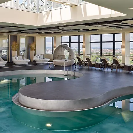 Four Points By Sheraton Munich Arabellapark-2