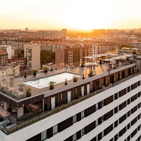 Novotel Valencia Lavant-3