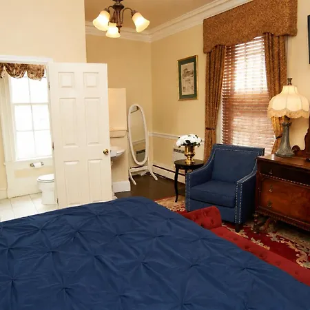 Inn On Bellevue (Adults Only)-3