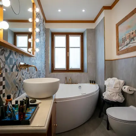 Ambra Cortina Luxury&Fashion Hotel-3