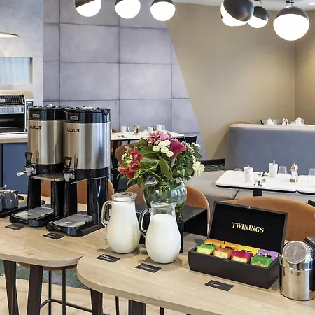 Novotel Liverpool Paddington Village-3