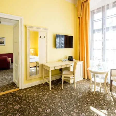 Hotel Metamorphis-3