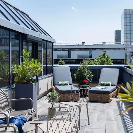 Mercure Paris Bercy Bibliotheque-3