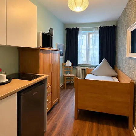 Dana Living Apartment Bremen I Zentral Nahe Hbf I Altstadt I Messe & Oevb Arena I Self Check-In-2