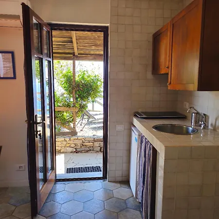 Il Borgo Di Campi-3