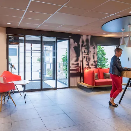 Ibis Tours Nord-2