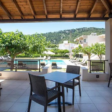Santa Helena Hotel (Adults Only)-2