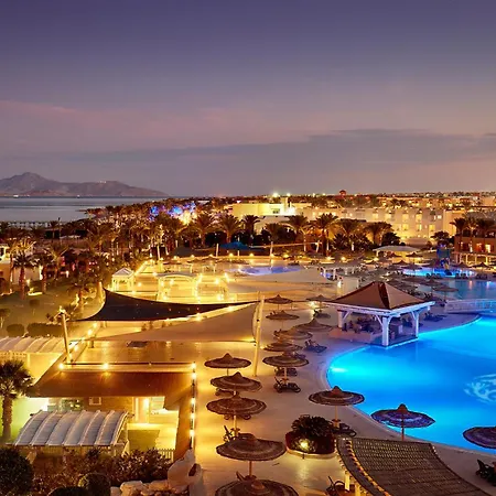 Coral Sea Holiday Resort&Aqua Park-3