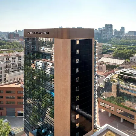 Labtwentytwo Barcelona, A Tribute Portfolio Hotel By Marriott-3