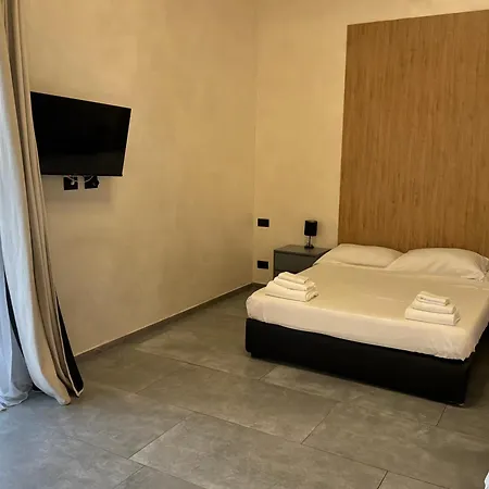 Dazio Exclusive Rooms-3