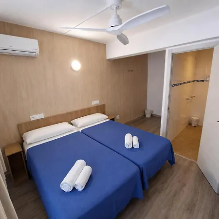 Hostal Sol De Mallorca-3