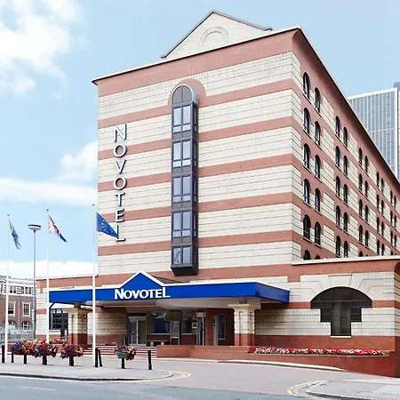 Novotel Birmingham Centre-3