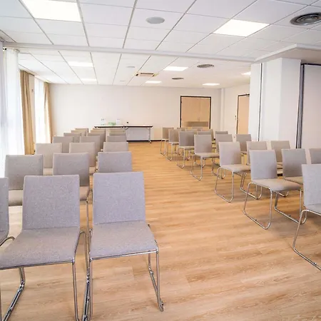 Ibis Styles Tours Centre-3