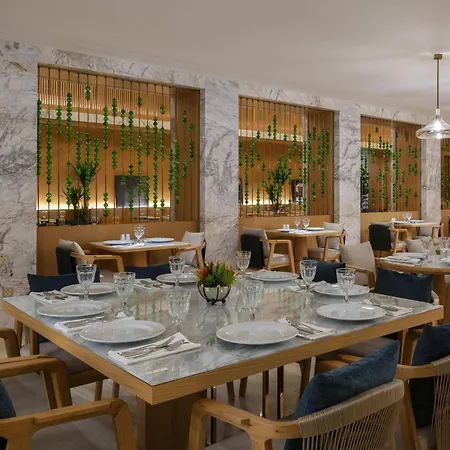 Moevenpick Hotel Istanbul Bosphorus-2