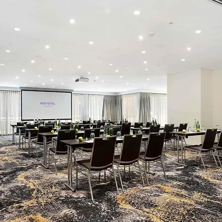 Novotel Sydney Darling Harbour-2