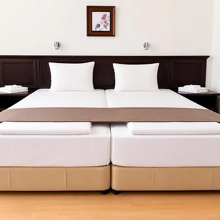 Hotel Jupiter-2