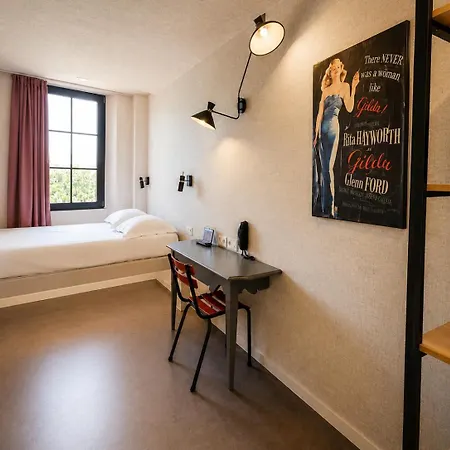 7Art Hotel-3