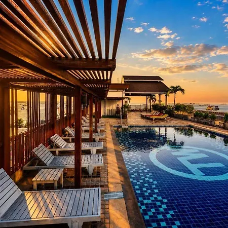 Baywalk Residence Pattaya-3