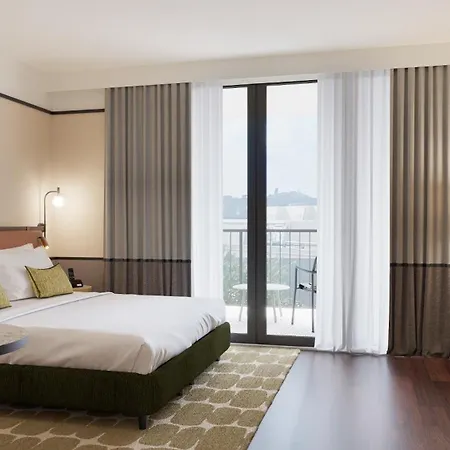 Ramada Plaza By Wyndham Milano-3