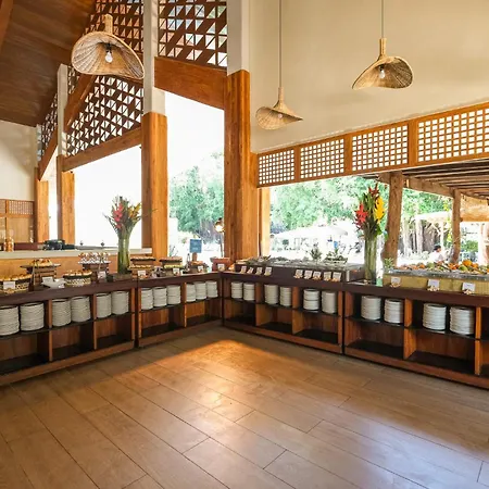 Bluewater Maribago Beach Resort-3