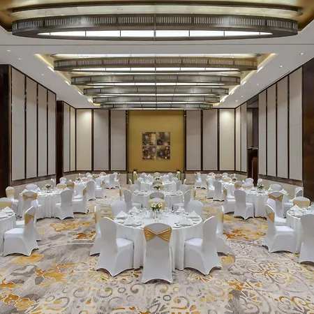 Swissôtel Al Ghurair Dubai-2