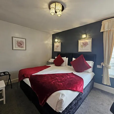 Clifton Villa - Southport-3