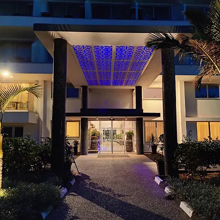 Bohemian Gardens Hotel-3
