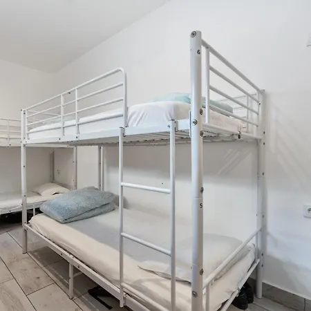 Blife Sun Hostel & Rooms-3