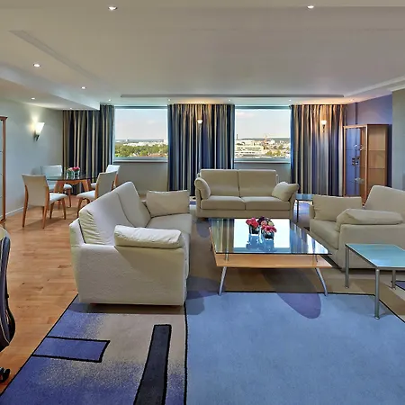 Hilton Duesseldorf-2