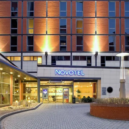 Novotel Leeds Centre-3