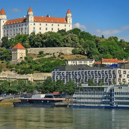 Park Inn By Radisson Danube Bratislava-2