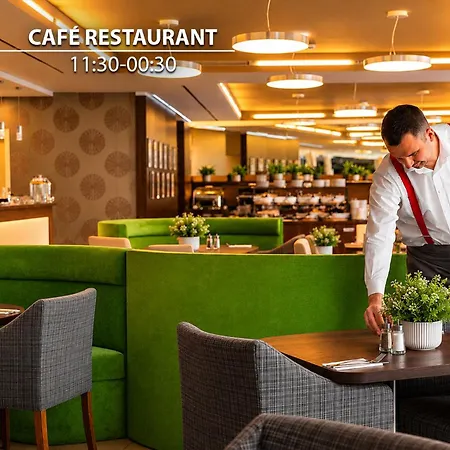 Hotel Iris Eden - Czech Leading Hotels - Operated By Czech Inn-3