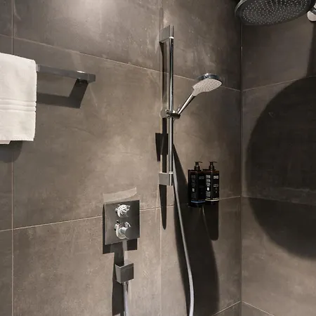 Mercure Hotel Schiphol Terminal-2