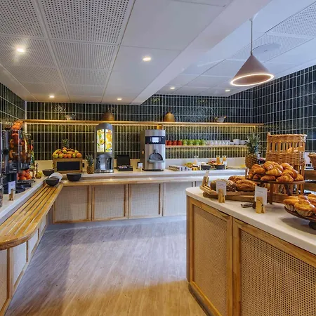 Ibis Styles Antibes-2