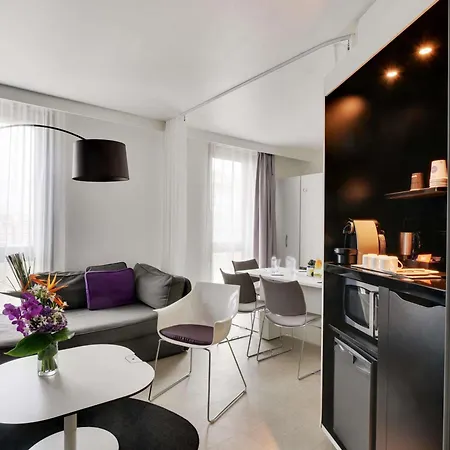 Novotel Suites Paris Issy Les Moulineaux-2