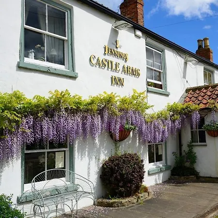 The Castle Arms Inn-3